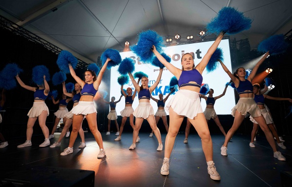Cheerleader