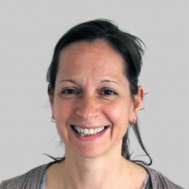 Julia G. 2026